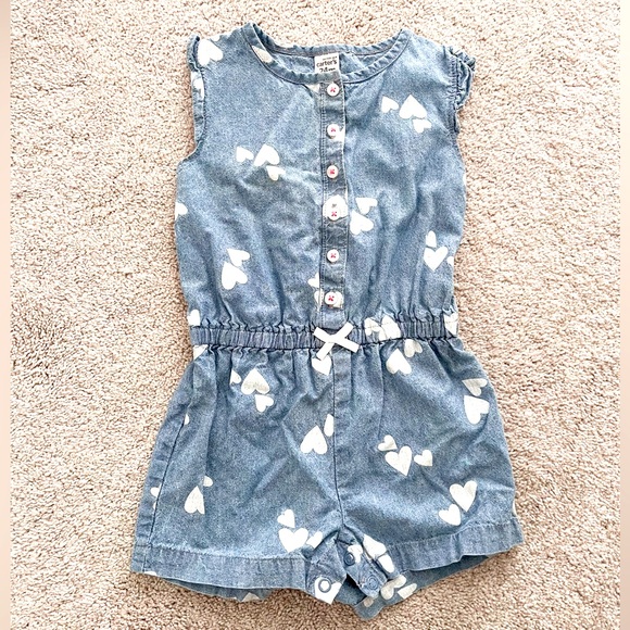 ⭐️5/$25⭐️ Carter’s Blue White Heart Romper 24M - Picture 1 of 4